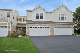 6769 Slate Drive, Carpentersville, IL 60110