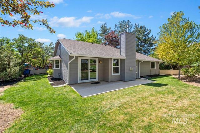 7202 W Mojave Dr, Boise, ID 83709