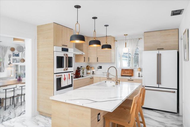 1023 Claiborne Way, Lexington, KY 40517