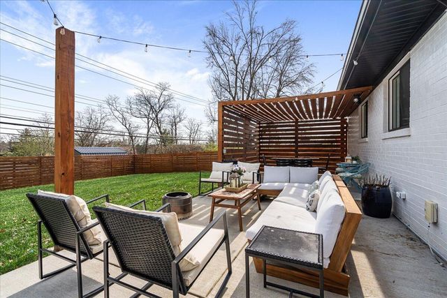 1023 Claiborne Way, Lexington, KY 40517