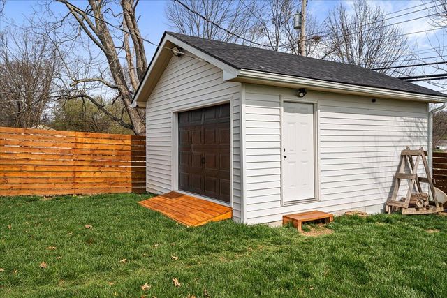 1023 Claiborne Way, Lexington, KY 40517