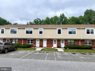 909 SILVER CT, Hamilton, NJ 08690