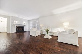 9333 Memorial Drive 301, Houston, TX 77024