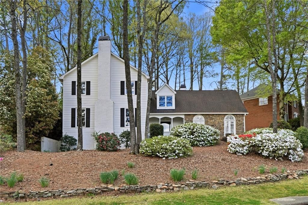 220 Clipper Bay Drive, Alpharetta, GA 30005