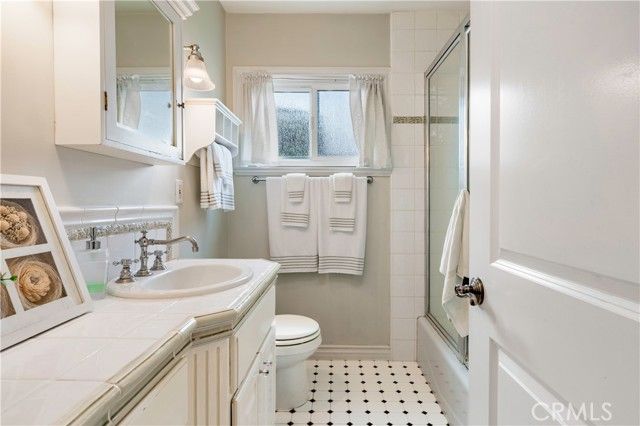 7022 E Peabody, Long Beach, CA 90808