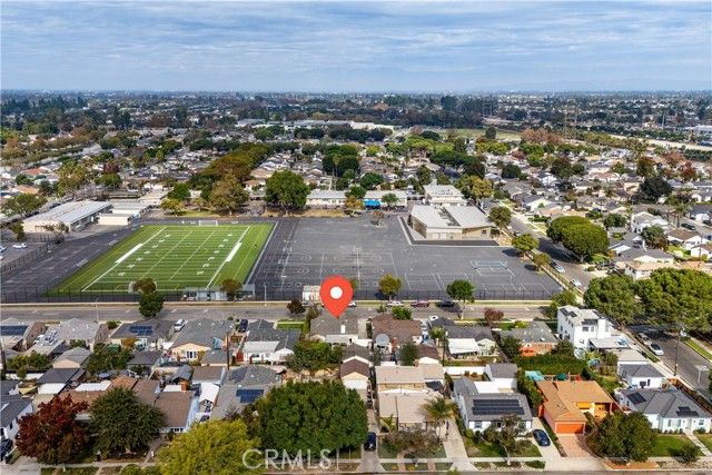 7022 E Peabody, Long Beach, CA 90808