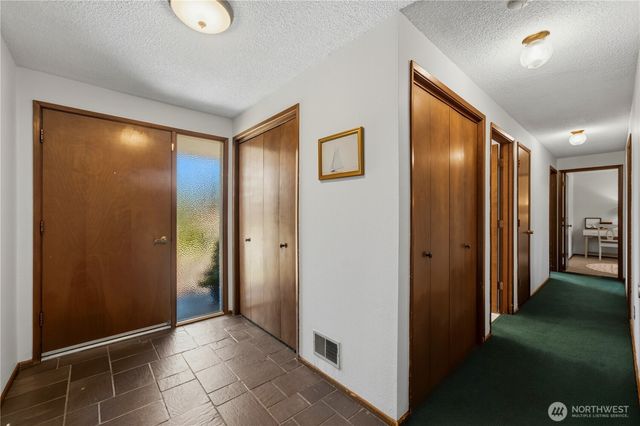 918 Manor Drive, Fircrest, WA 98466