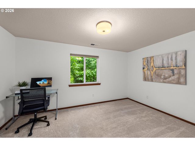 5005 Sw VIEW POINT Ter, Portland, OR 97239