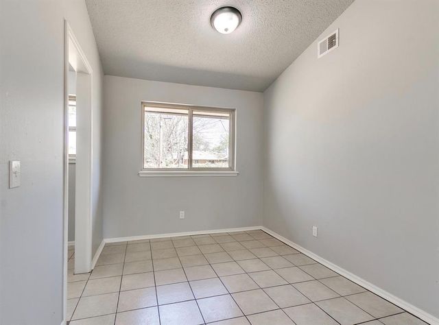 3329 Dentwood Terrace, Del City, OK 73115