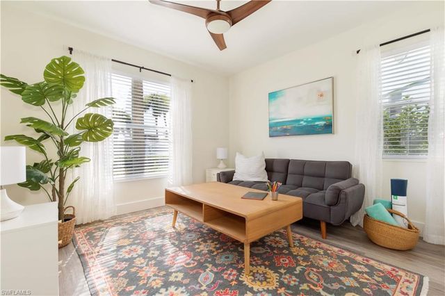 137 Wading Bird CIR F101, Naples, FL 34110