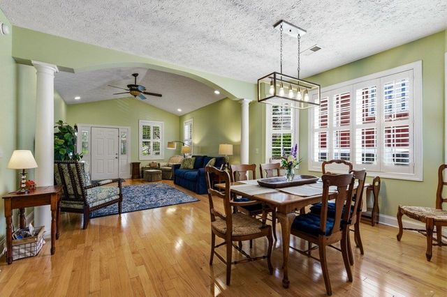 208 Greenwich Dr., Conway, SC 29526