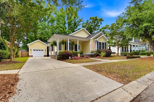 208 Greenwich Dr., Conway, SC 29526