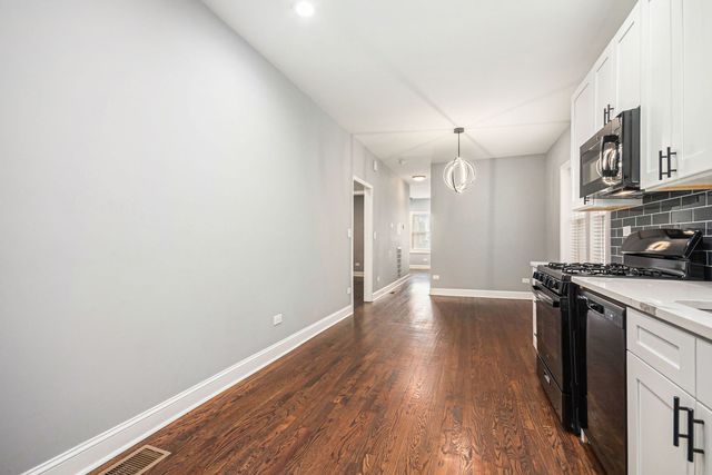 1702 N Meade Avenue 1, Chicago, IL 60639