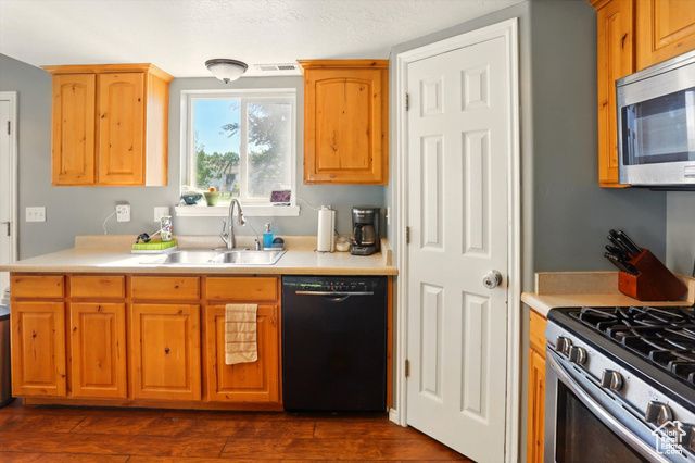 679 S TRAIL CIR, Logan, UT 84341