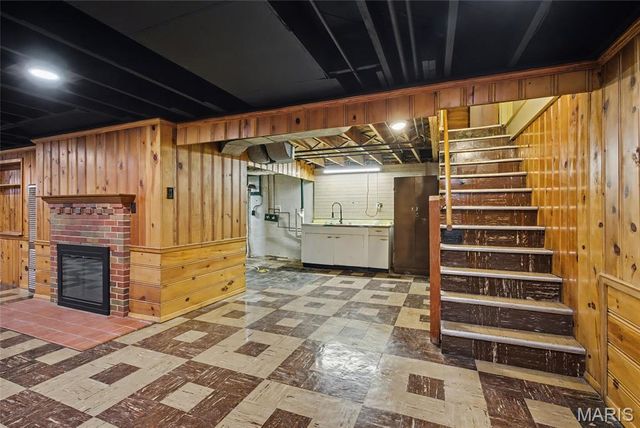 10397 Midland Boulevard, Overland, MO 63114