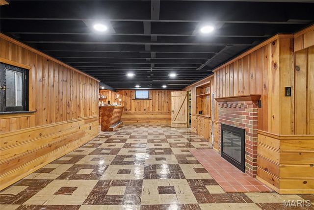 10397 Midland Boulevard, Overland, MO 63114