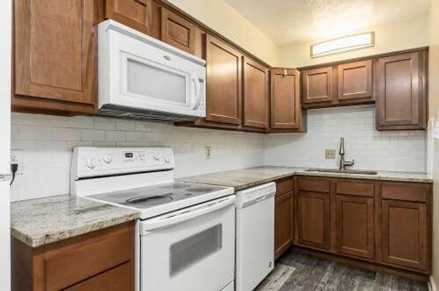 65 E 18th Avenue, Columbus, OH 43201