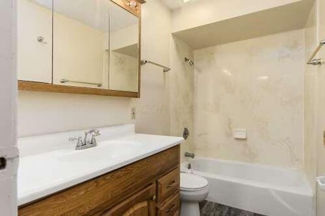65 E 18th Avenue, Columbus, OH 43201