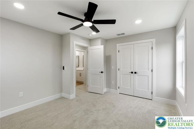 1330 Lincoln Street, North Catasauqua Bor, PA 18032