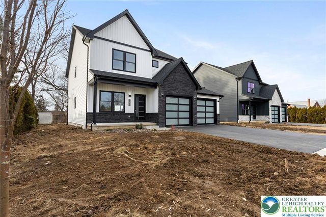 1330 Lincoln Street, North Catasauqua Bor, PA 18032