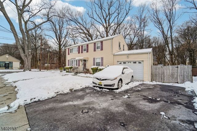 342 Lincoln Ave, Elmwood Park Boro, NJ 07407