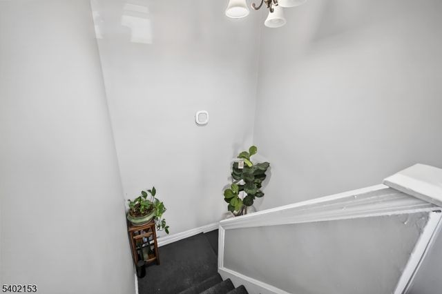 342 Lincoln Ave, Elmwood Park Boro, NJ 07407