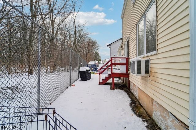 342 Lincoln Ave, Elmwood Park Boro, NJ 07407