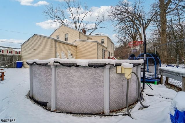 342 Lincoln Ave, Elmwood Park Boro, NJ 07407