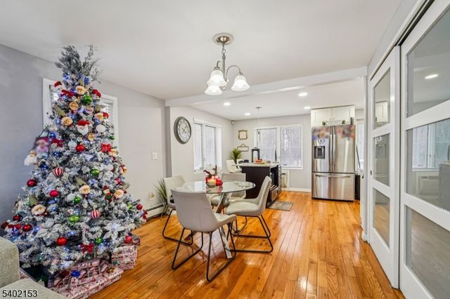 342 Lincoln Ave, Elmwood Park Boro, NJ 07407