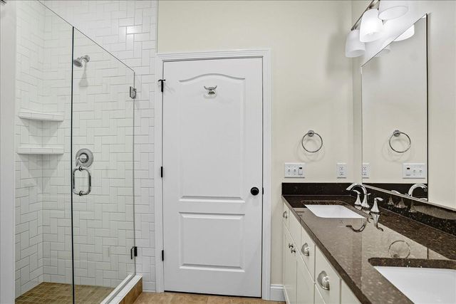 64 Ledge Way, South Burlington, VT 05403