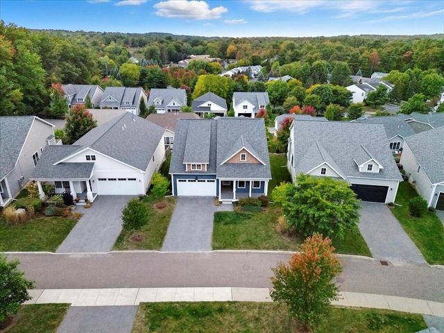 64 Ledge Way, South Burlington, VT 05403