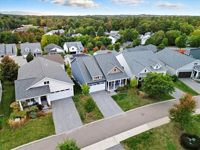 64 Ledge Way, South Burlington, VT 05403