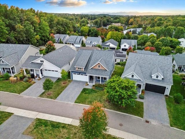 64 Ledge Way, South Burlington, VT 05403
