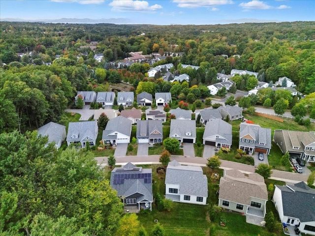 64 Ledge Way, South Burlington, VT 05403