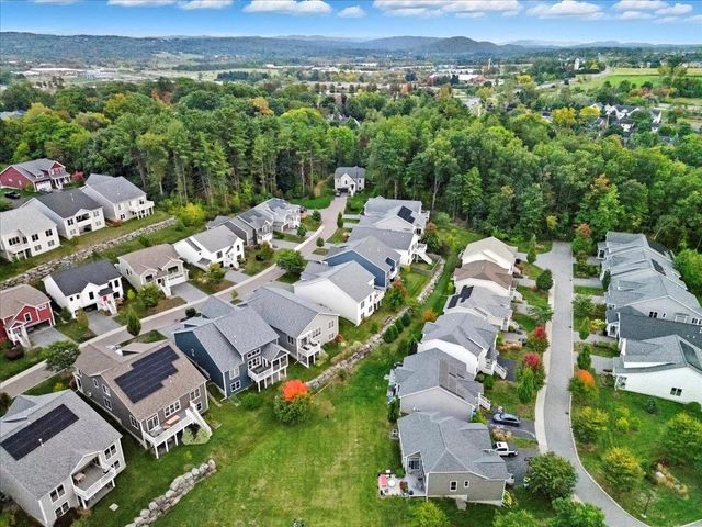 64 Ledge Way, South Burlington, VT 05403