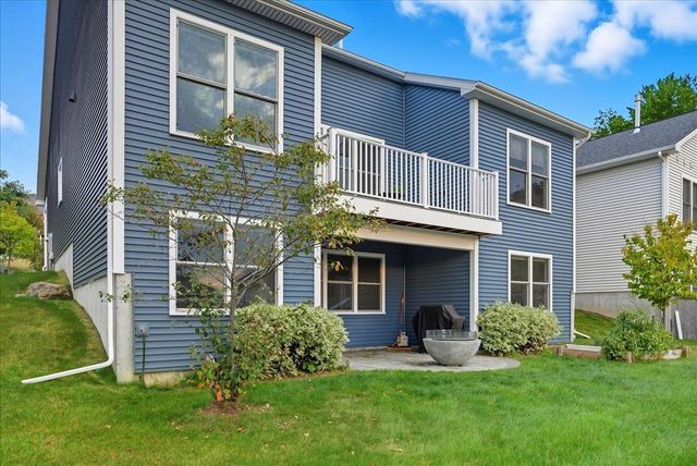 64 Ledge Way, South Burlington, VT 05403