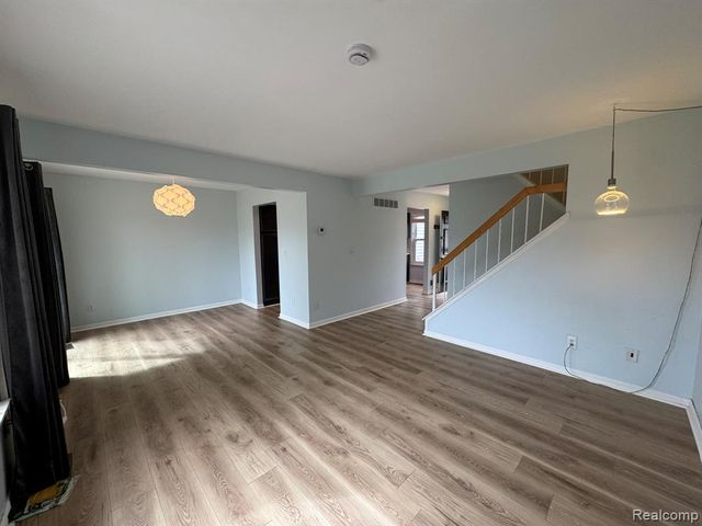 3367 Burbank Drive, Ann Arbor, MI 48105