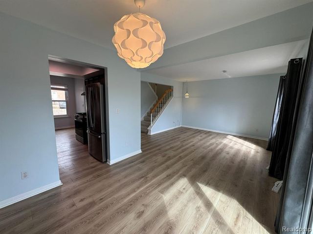 3367 Burbank Drive, Ann Arbor, MI 48105