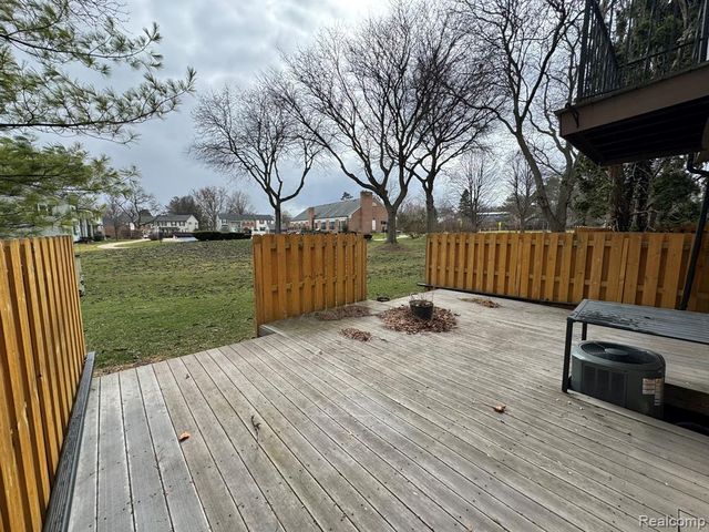 3367 Burbank Drive, Ann Arbor, MI 48105