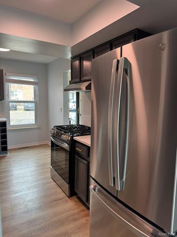 3367 Burbank Drive, Ann Arbor, MI 48105