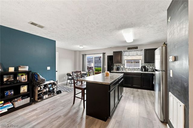 220 Emily Drive, Madison, OH 44057