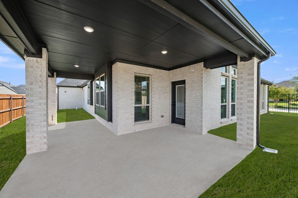 2536 Riverchase Way, Grand Prairie, TX 75054 — photo 5