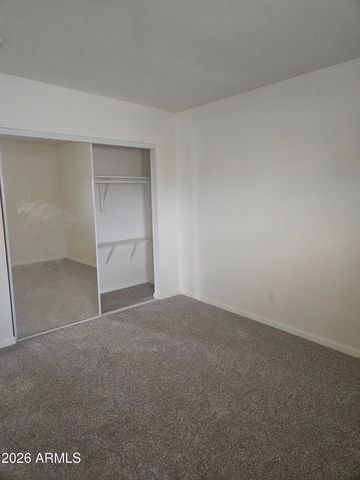 10828 N BILTMORE Drive 118, Phoenix, AZ 85029