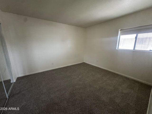 10828 N BILTMORE Drive 118, Phoenix, AZ 85029