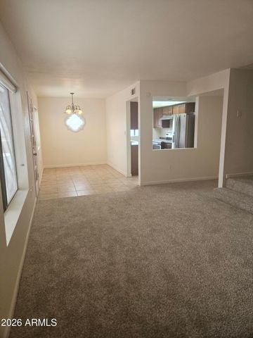 10828 N BILTMORE Drive 118, Phoenix, AZ 85029