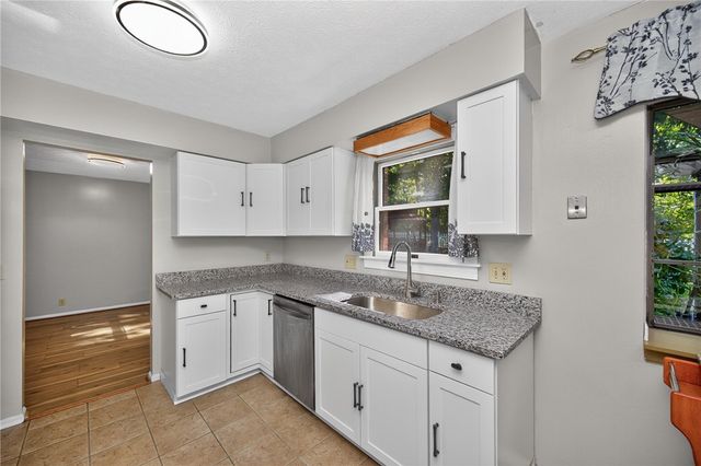 7532 Cinnamon Woods Drive, West Chester Twp, OH 45069