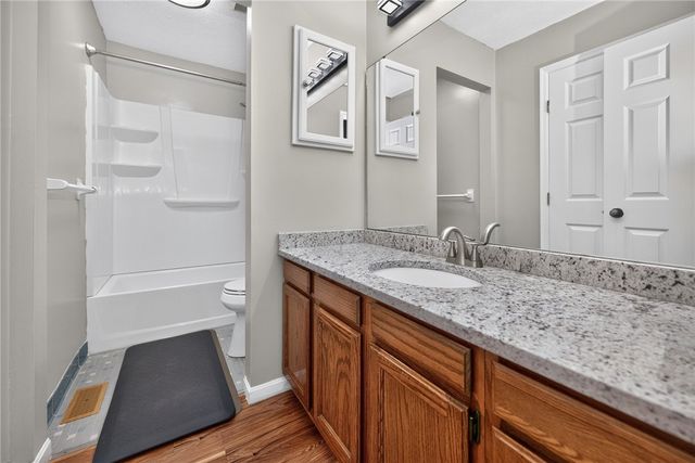 7532 Cinnamon Woods Drive, West Chester Twp, OH 45069