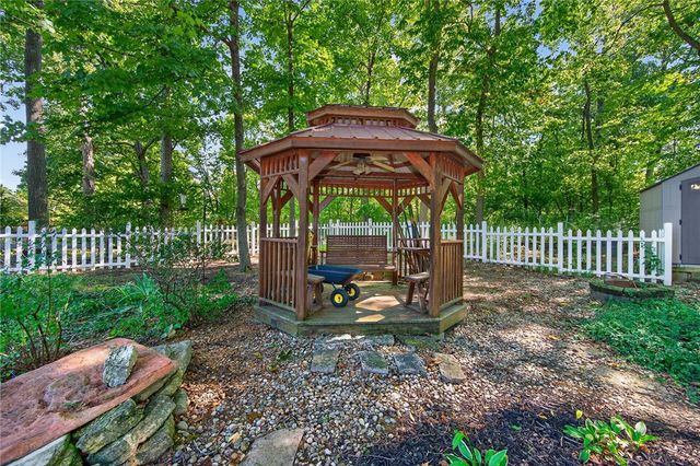 7532 Cinnamon Woods Drive, West Chester Twp, OH 45069