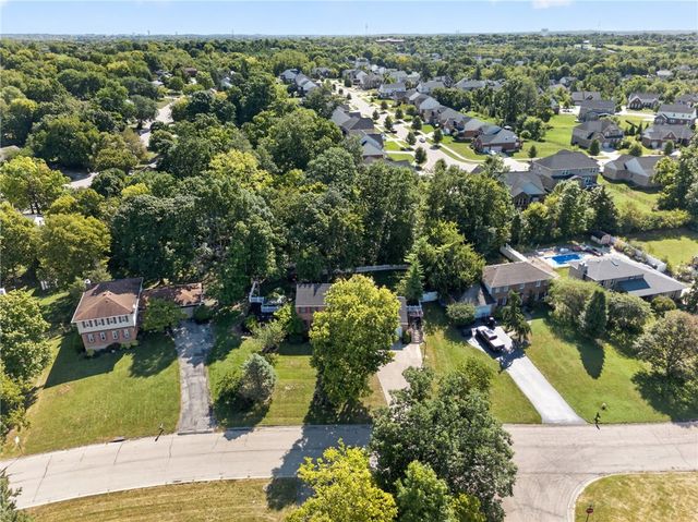 7532 Cinnamon Woods Drive, West Chester Twp, OH 45069