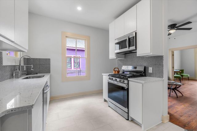 2121 Wisteria St, Baton Rouge, LA 70806